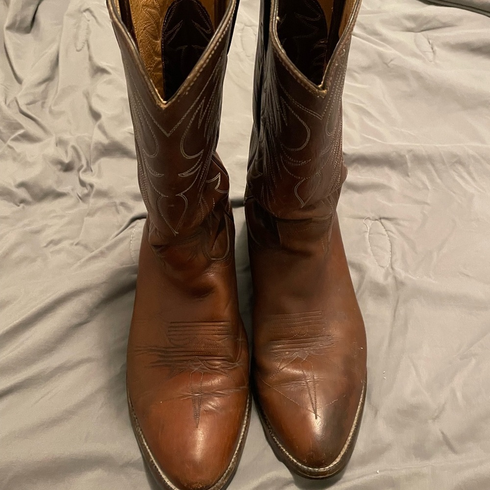 Men’s cowboy boots